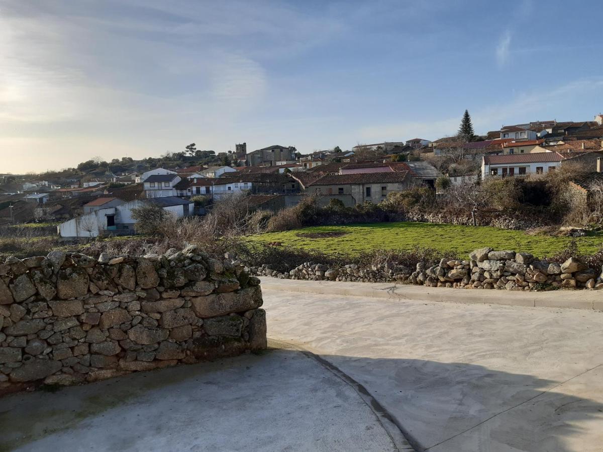 Casa Rural Mi Descanso Valdefuentes de Sangusin ภายนอก รูปภาพ