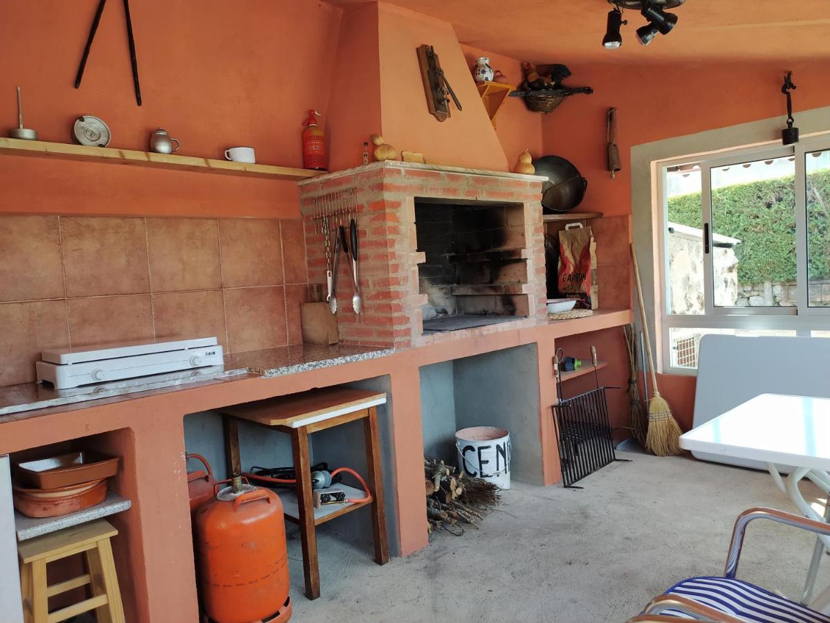 Casa Rural Mi Descanso Valdefuentes de Sangusin ภายนอก รูปภาพ