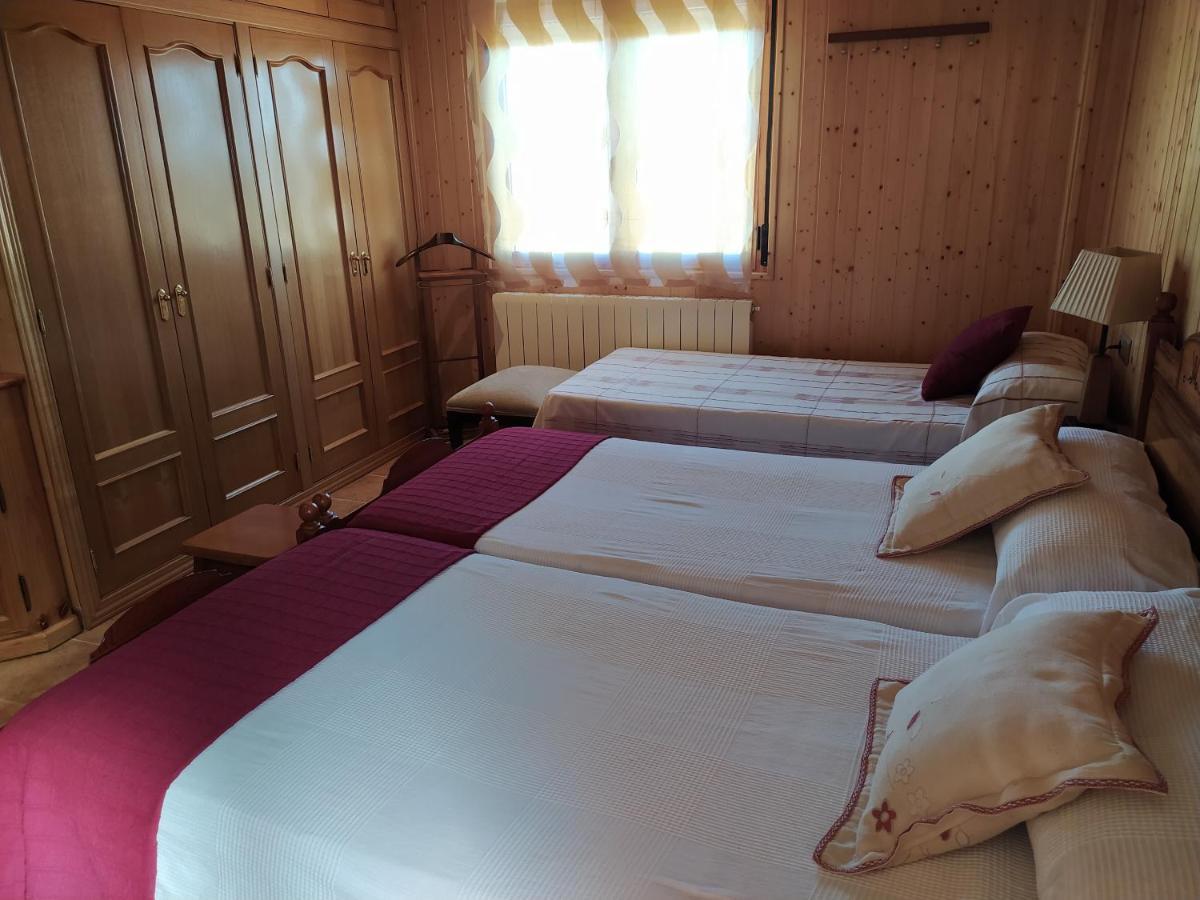 Casa Rural Mi Descanso Valdefuentes de Sangusin ภายนอก รูปภาพ